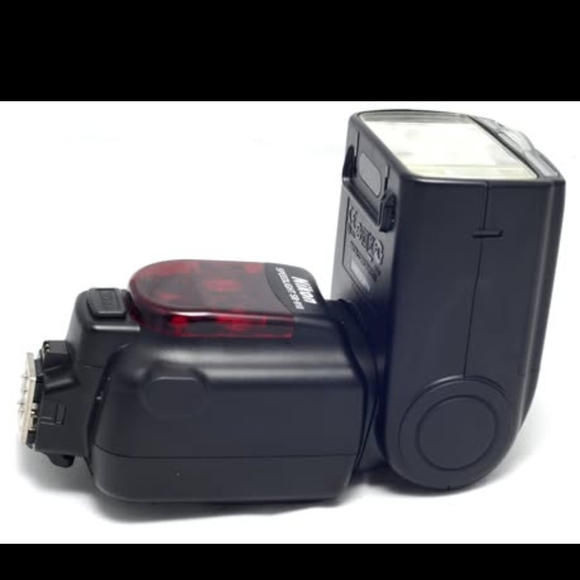 Nikon Black Speedlight Flash - Picture 3 of 5